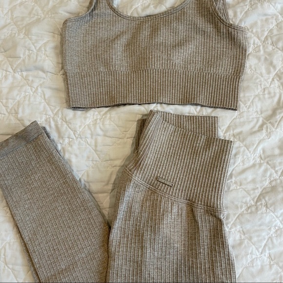 Aim’n Ribbed Set - Picture 7 of 13